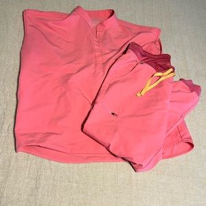 FIGs scrubs set